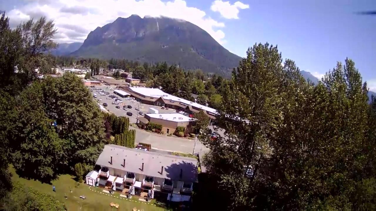 Moon River Suites #1 North Bend Exterior foto